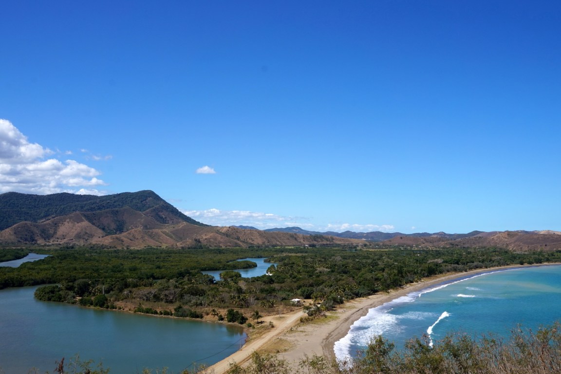 (Nouméa) à Poé8